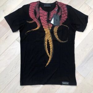 Conflict Black Octopus Graphic T-Shirt